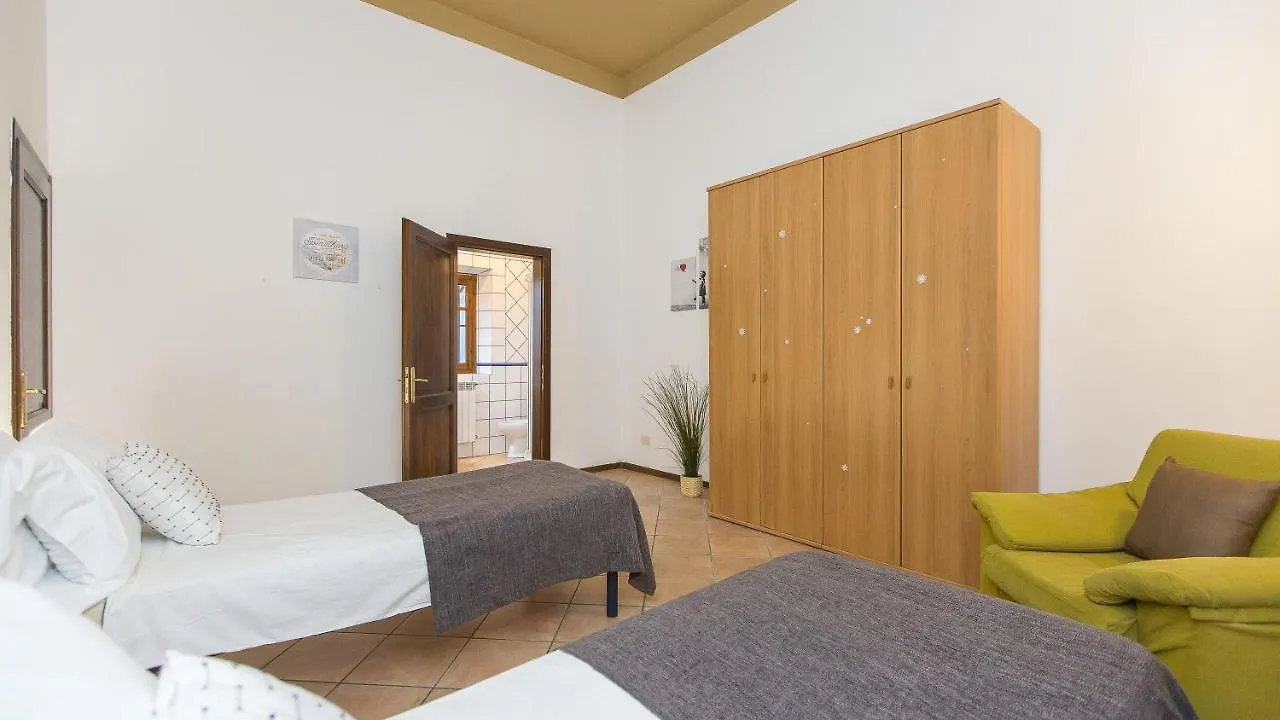 Rental In Rome - Santa Maria Novella Palace Florence Apartment